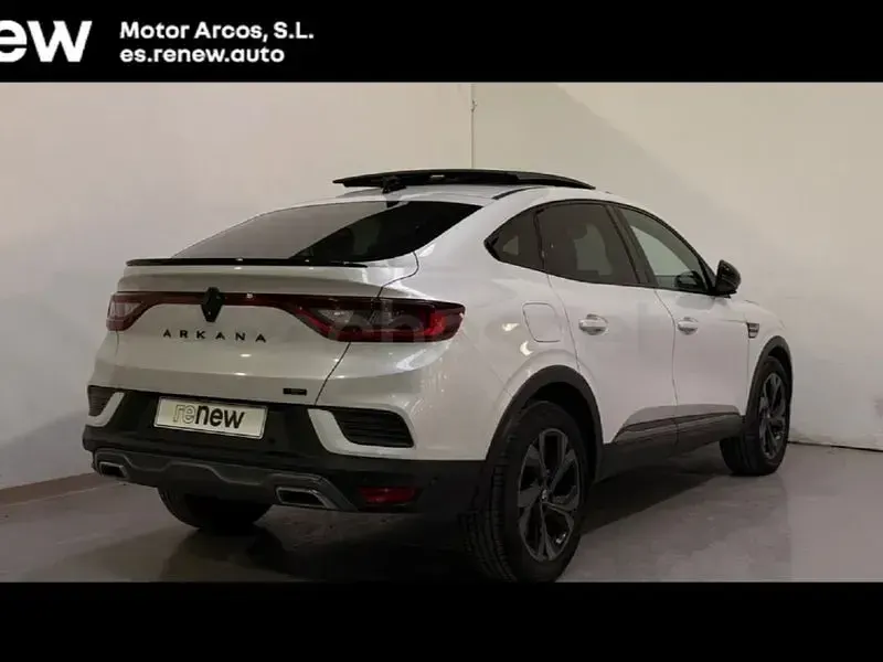 Usado Renault Arkana Engineered 145 CV (106 kW) 2023 Blanco SUV