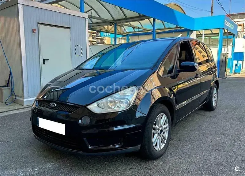 Usado Ford S-MAX Trend 140 CV (102 kW) 2008 Negro Monovolumen