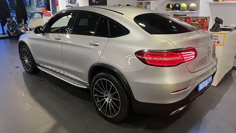 Usado Mercedes GLC220 170 CV (125 kW) 2016 Plateado Coupe