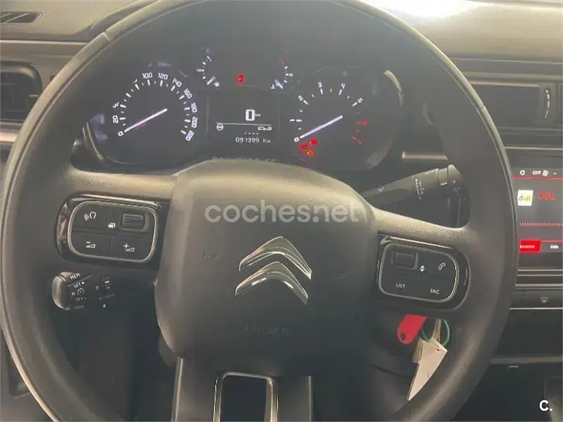 Usado Citroën C3 Feel 102 CV (75 kW) 2022 Blanco Utilitario