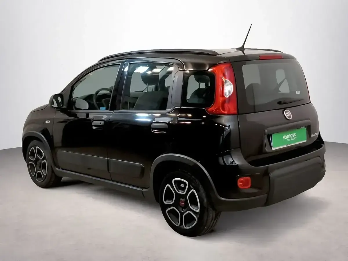 Usado Fiat Panda City Life 71 CV (52 kW) 2022 Negro Utilitario