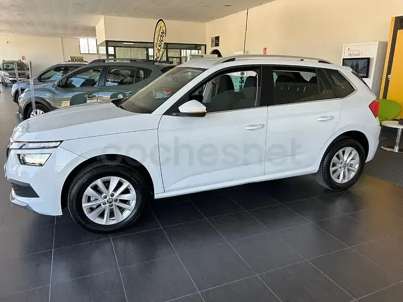 Usado Skoda Kamiq Ambition 150 CV (110 kW) 2024 Blanco SUV