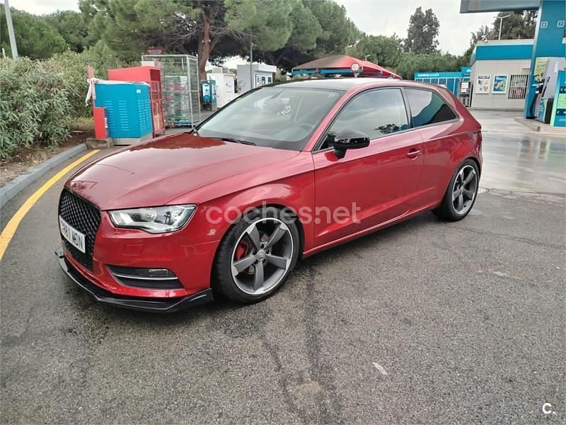 Usado Audi A3 S-Line 125 CV (91 kW) 2015 Granate Berlina