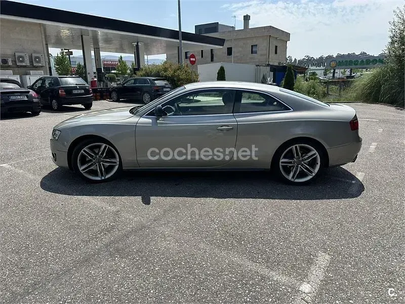 Usado Audi A5 240 CV (176 kW) 2008 Beige Coupe