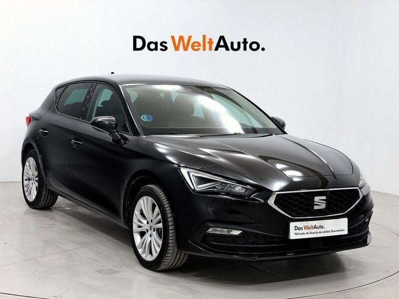 Negro Usado 2024 Seat Leon Style Berlina | 23.490 € (Buen precio) - Imagen 1/4
