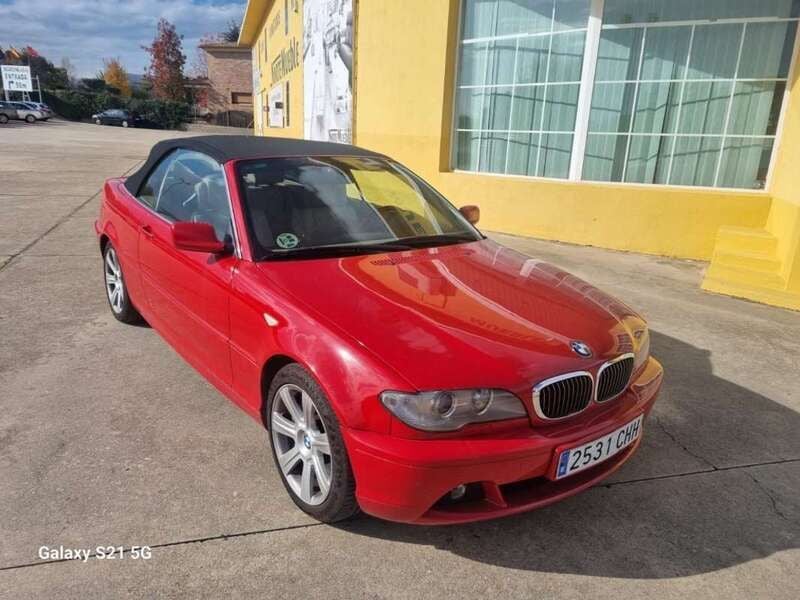 Usado BMW 330 Cabriolet 231 CV (169 kW) 2003 Rojo Descapotable