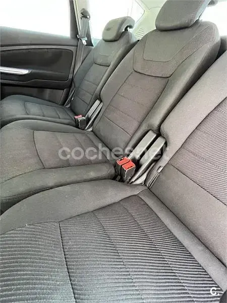 Usado Ford S-MAX Titanium 140 CV (102 kW) 2010 Negro Monovolumen
