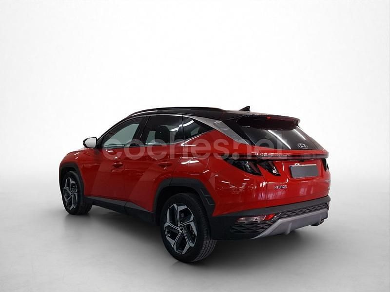 Usado Hyundai Tucson 230 CV (169 kW) 2022 Granate SUV