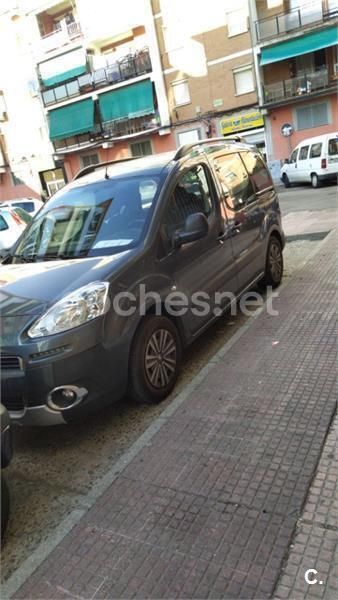 Negro Usado 2015 Peugeot Partner Tepee Monovolumen | 8000 € (Buen precio) - Imagen 1/4