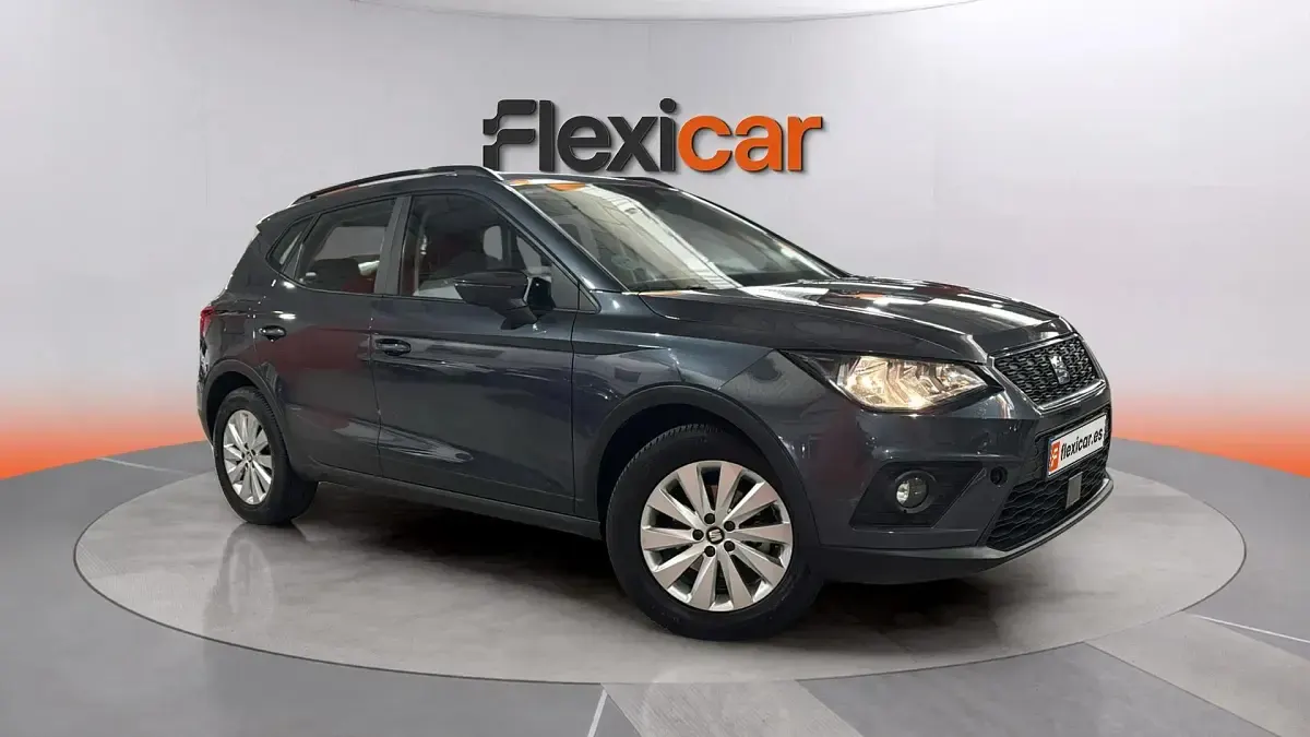 Usado Seat Arona Ecomotive 110 CV (80 kW) 2021 SUV