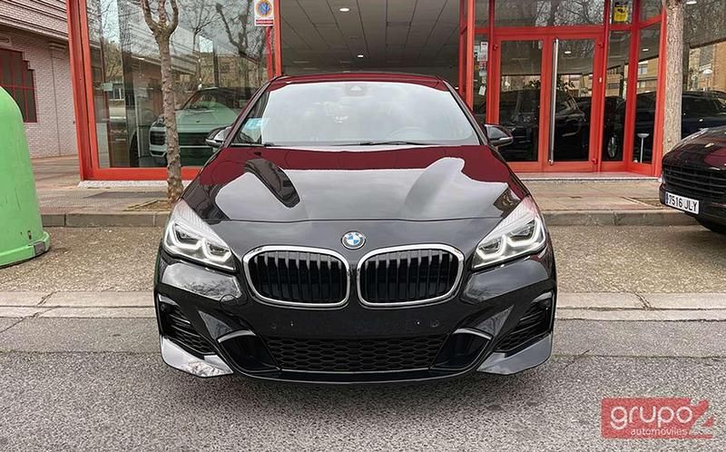 Usado BMW 225 Active Tourer Comfort Edition 224 CV (164 kW) 2020 Negro Monovolumen