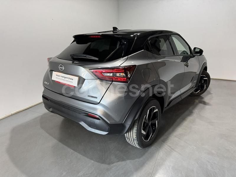 Usado Nissan Juke N-Connecta 143 CV (105 kW) 2024 Gris / plata SUV