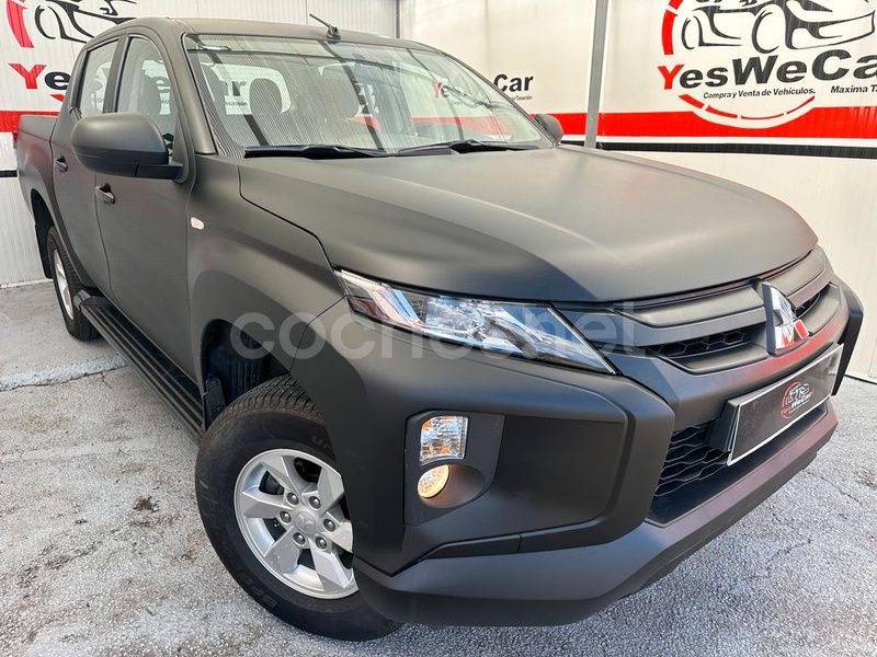 Negro Usado 2022 Mitsubishi L200 Recogida | 27.990 € (Precio justo) - Imagen 1/4