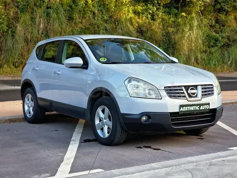 Usado Nissan Qashqai Acenta 150 CV (110 kW) 2007 Gris / plata SUV