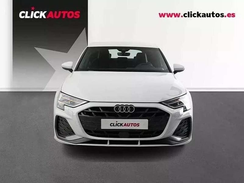 Usado Audi A3 S-Line 116 CV (85 kW) 2025 Blanco Berlina