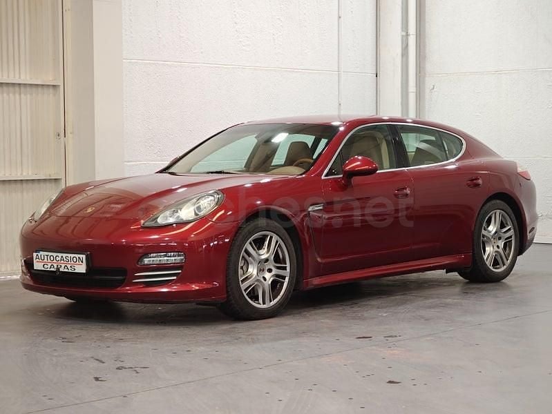 Usado Porsche Panamera 400 CV (294 kW) 2011 Rojo Utilitario