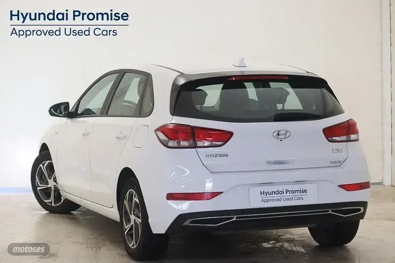 Usado Hyundai i30 120 CV (88 kW) 2022 Berlina