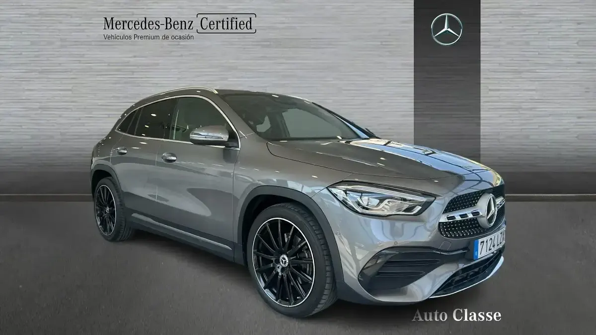Usado Mercedes GLA200 163 CV (119 kW) 2022 Gris SUV
