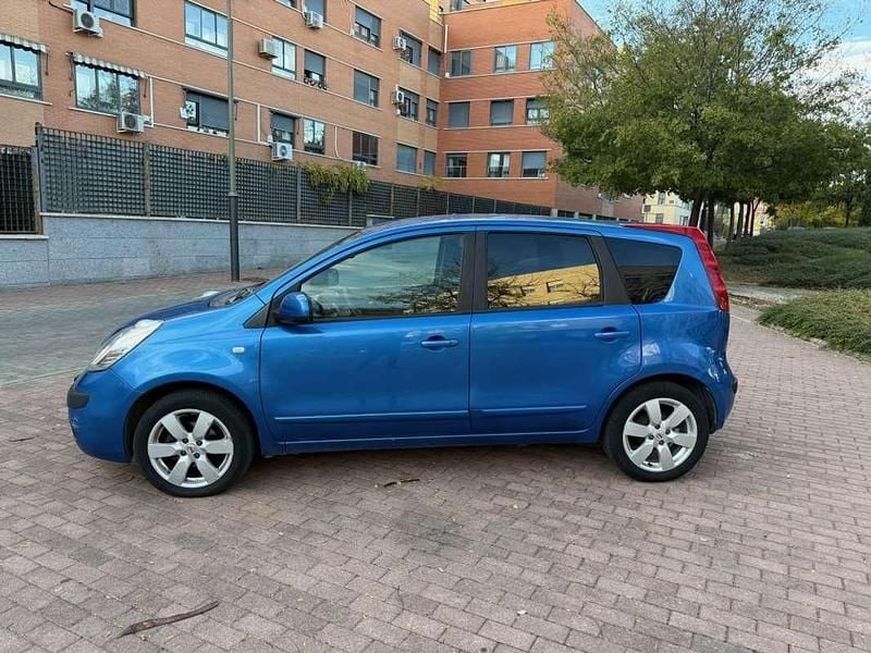 Usado Nissan Note Acenta 86 CV (63 kW) 2007 Azul Utilitario