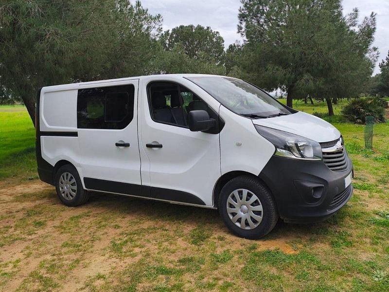 Usado Opel Vivaro S 120 CV (88 kW) 2019 Blanco Monovolumen
