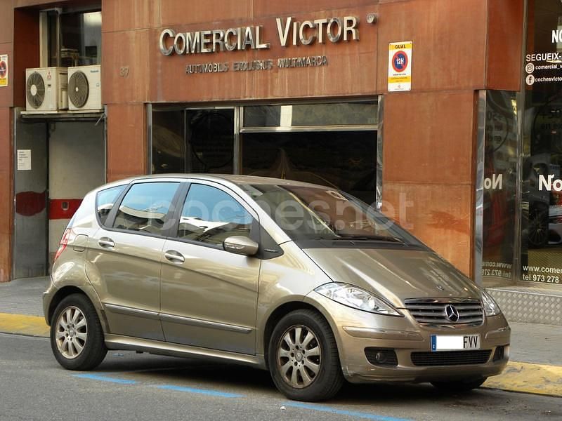 Beige Usado 2007 Mercedes A180 Elegance Monovolumen | 8500 € (Un poco caro) - Imagen 1/4