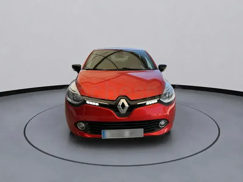 Usado Renault Clio IV Dynamique 90 CV (66 kW) 2014 Rojo Berlina