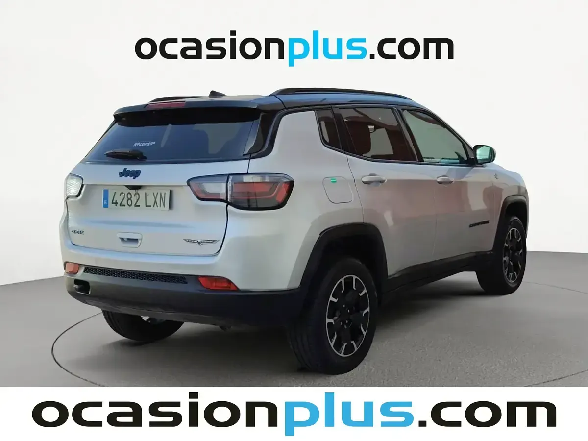 Usado Jeep Compass Trailhawk 240 CV (176 kW) 2022 Blanco SUV