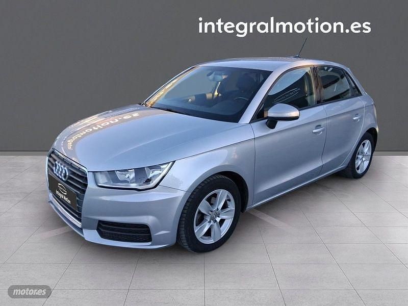 Gris Usado 2016 Audi A1 Attraction Berlina | 12.900 € (Un poco caro) - Imagen 1/4