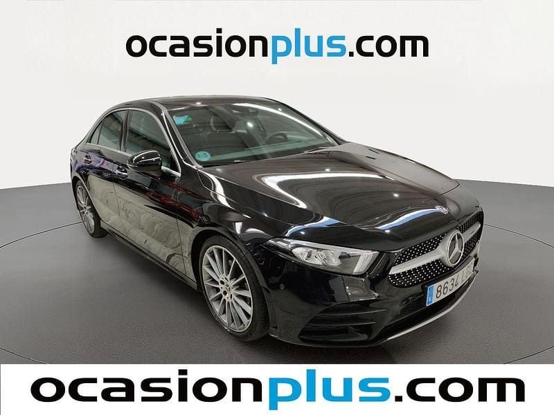 Usado Mercedes A180 AMG 136 CV (100 kW) 2020 Negro Berlina