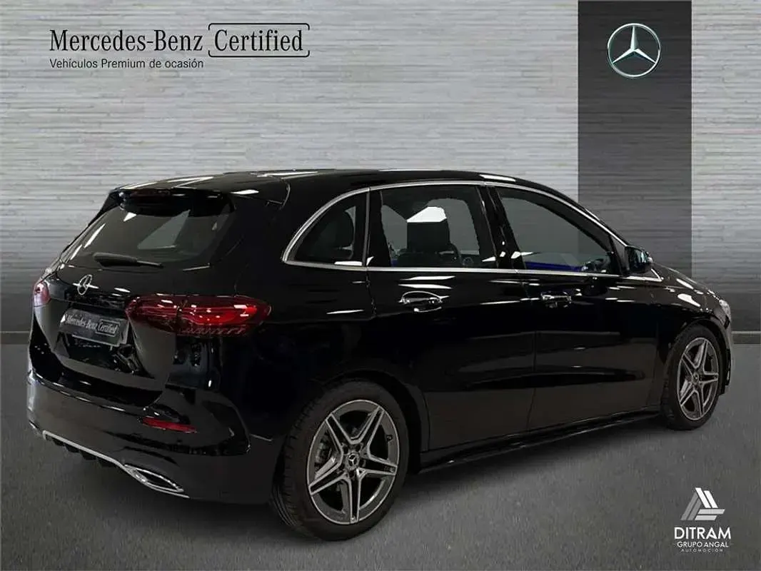 Usado Mercedes B200 150 CV (110 kW) 2024 Monovolumen