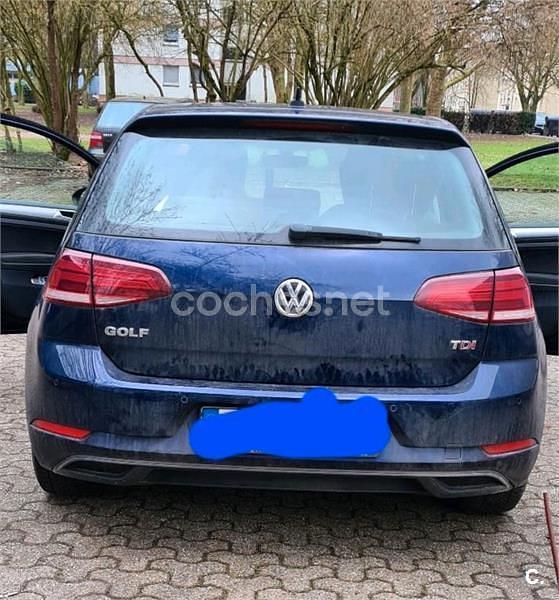 Begagnad VW Golf VII Advance 115 HK (84 kW) 2017 Blå Sedan