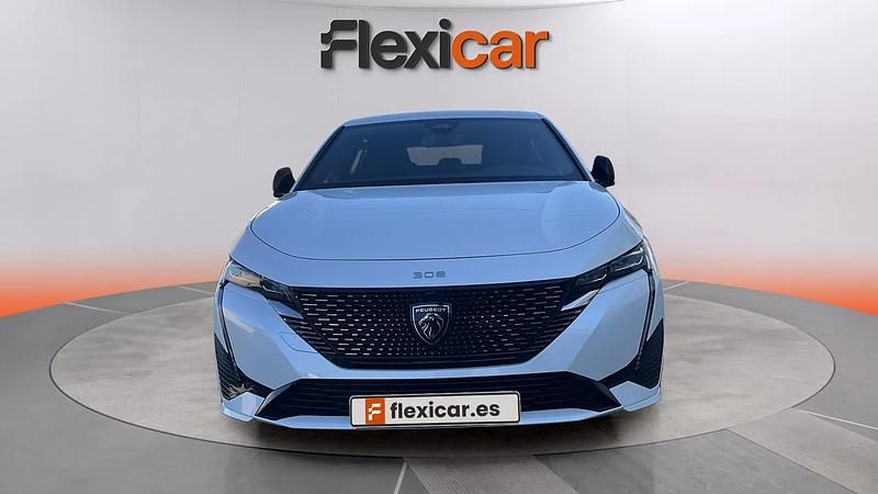 Usado Peugeot 308 GT 131 CV (96 kW) 2023 Blanco Berlina