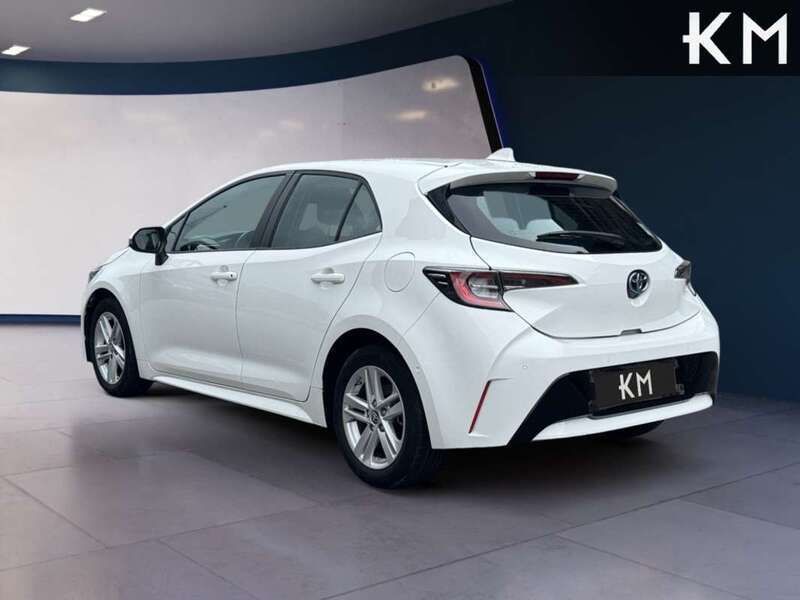 Usado Toyota Corolla Active 122 CV (89 kW) 2020 Blanco Utilitario