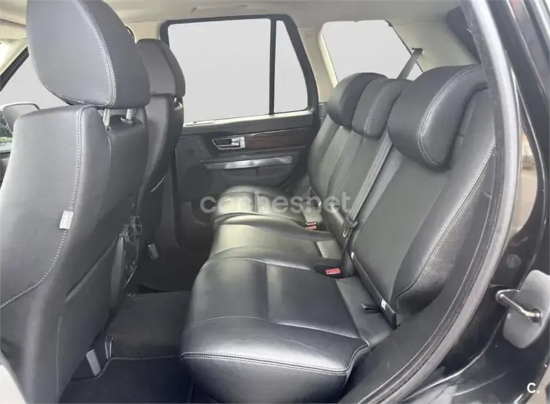 Usado Land Rover Range Rover SE 245 CV (180 kW) 2011 Negro SUV