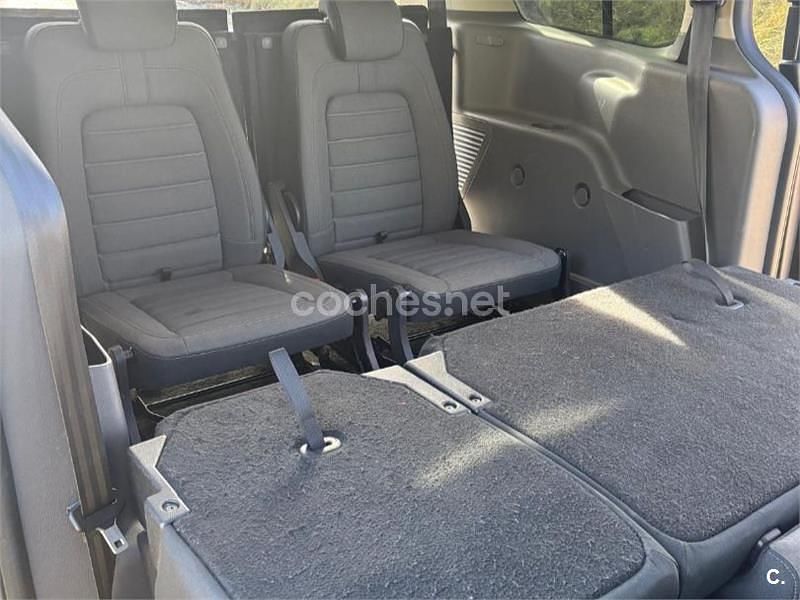 Usado Ford Tourneo Connect Titanium 120 CV (88 kW) 2018 Negro Monovolumen