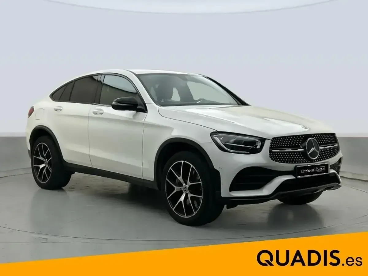 Usado Mercedes GLC300e 320 CV (235 kW) 2023 Blanco polar SUV