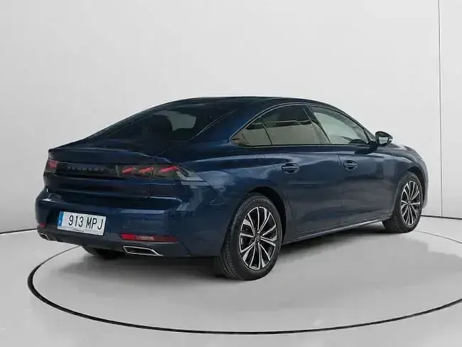 Usado Peugeot 508 Allure 130 CV (95 kW) 2024 Azul Berlina