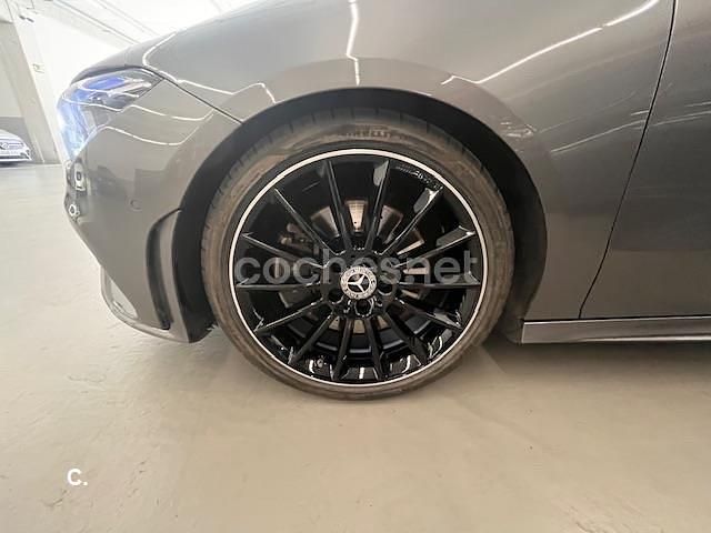Usado Mercedes CLA200 Shooting Brake 163 CV (119 kW) 2020 Gris / plata Familiar