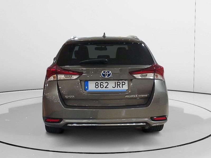 Usado Toyota Auris Hybrid Business Edition 136 CV (100 kW) 2016 Familiar