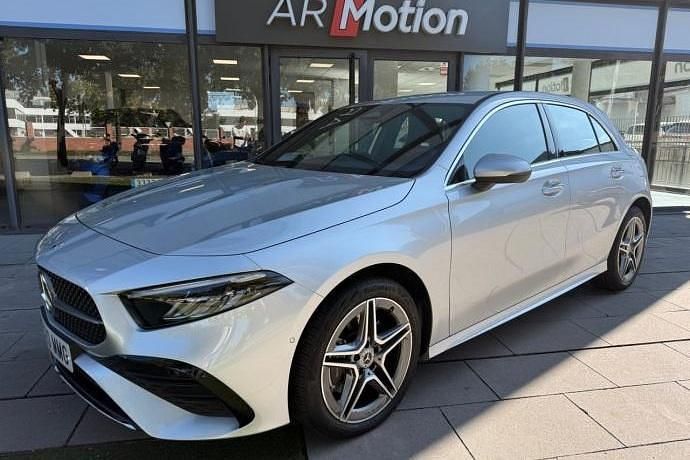 Usado 2024 Mercedes A250 AMG line | 32.950 € - Imagen 1/4