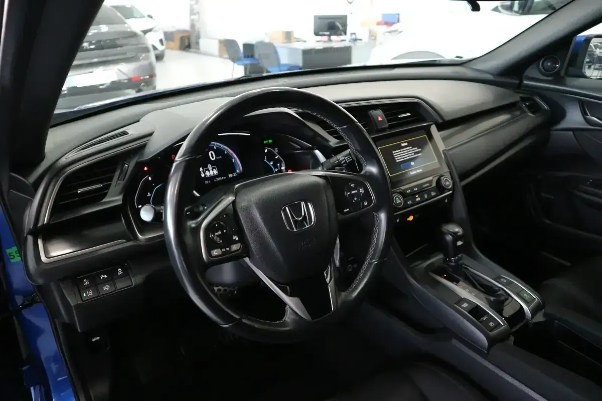 Usado Honda Civic Elegance 126 CV (92 kW) 2021 Azul Berlina
