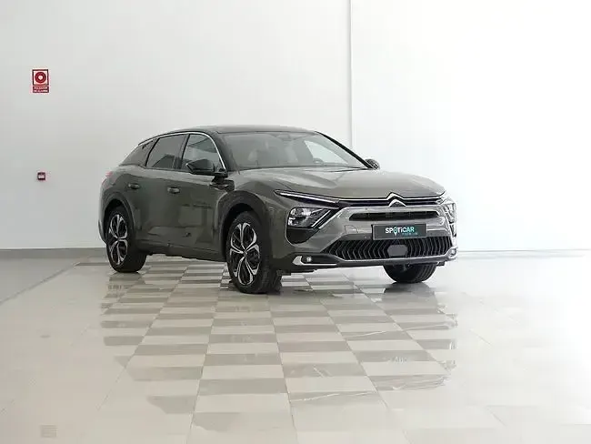 Usado Citroën C5 X Shine 225 CV (165 kW) 2022 Gris Familiar