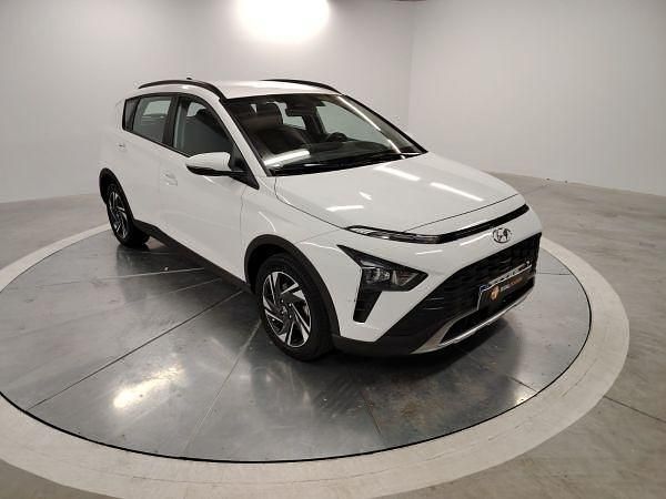 Usado Hyundai Bayon 100 CV (73 kW) 2021 Blanco SUV