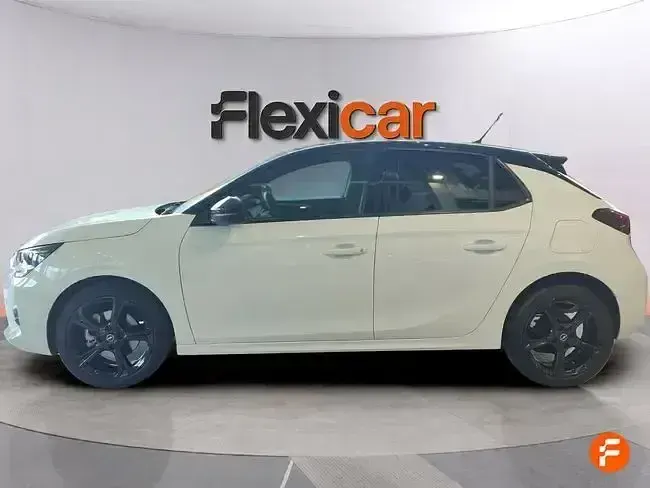 Usado Opel Corsa GS Line 100 CV (73 kW) 2022 Blanco Utilitario