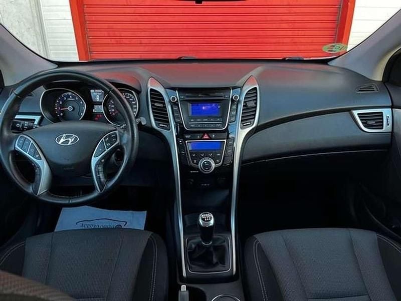 Brugt Hyundai i30 101 HK (74 kW) 2014 Grå Hatchback