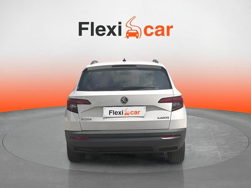 Usado Skoda Karoq Ambition 117 CV (86 kW) 2018 Gris SUV