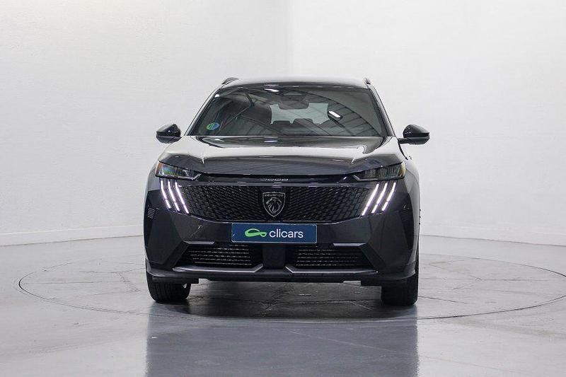 Usado Peugeot 5008 Allure 136 CV (100 kW) 2025 Gris / plata SUV