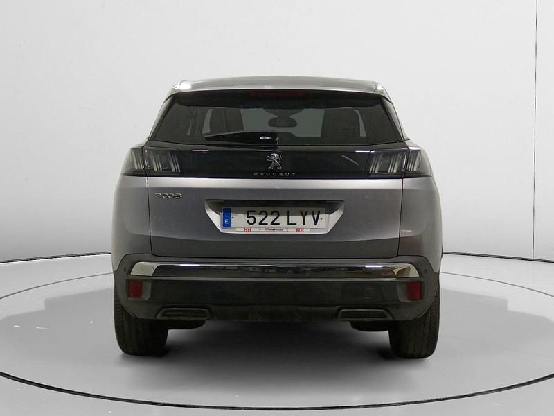 Usado Peugeot 3008 Allure 132 CV (97 kW) 2022 Gris SUV