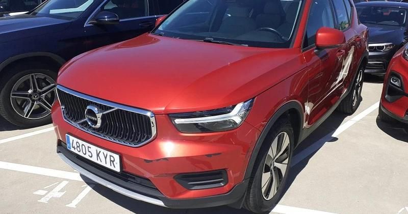Usado 2019 Volvo XC40 Momentum SUV | 21.900 € (Precio justo) - Imagen 1/4
