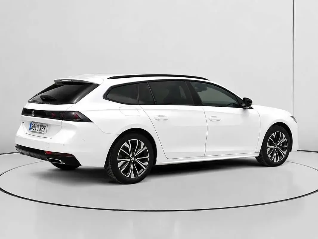 Usado Peugeot 508 SW Allure 131 CV (96 kW) 2022 Blanco Familiar